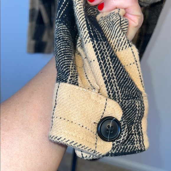 Lucky🍀Brand‎ Plaid Button-Up Jacket in Black and Tan - Picture 8 of 10